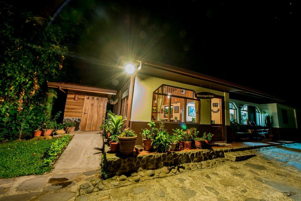 Hospedaje Mariposa Monteverde Exterior foto